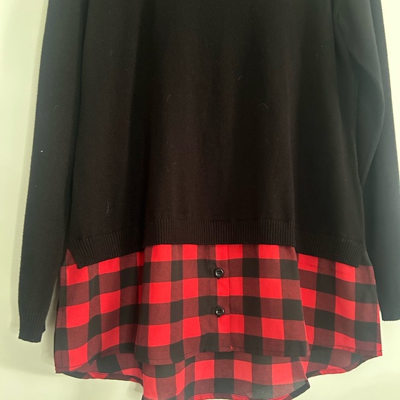 Adrianna Papell elegant pullover,Used excellent condition. Size M. - Picture 7 of 12